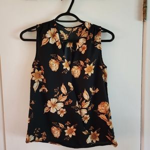 Floral sleeveless blouse